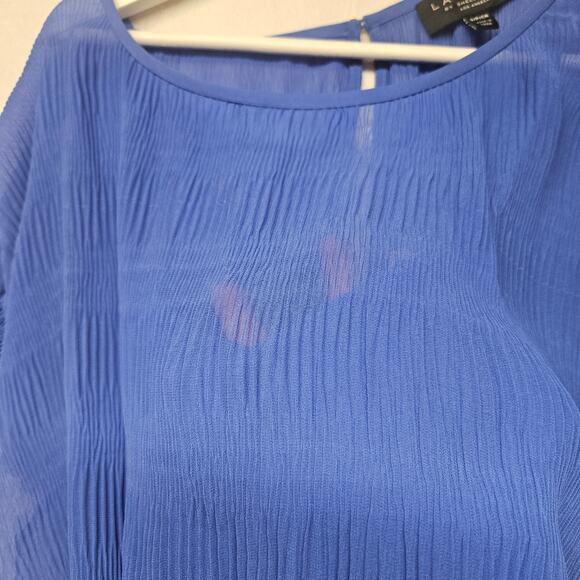 NWT Laundry by Shelli Segal Blue Short Sleeve Sheer Layer blouse - Picture 6 of 9